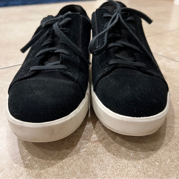 Clark’s black sueded sneakers - Picture 3 of 8